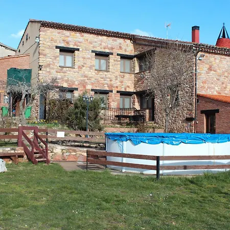 La Chimenea De Soria I Y I I Holiday home