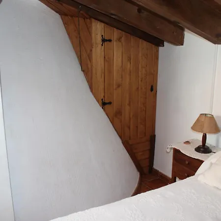 La Chimenea De Soria I Y I I منزل ريفي Espeja de San Marcelino