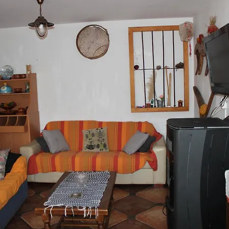 La Chimenea De Soria I Y I I Kır Evi *