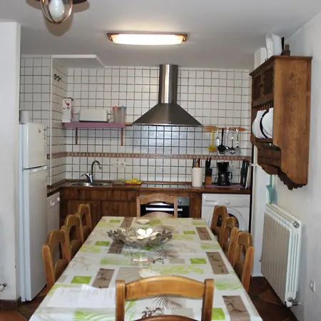 La Chimenea De Soria I Y I I Kır Evi *