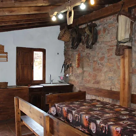 Kır Evi La Chimenea De Soria I Y I I Espeja de San Marcelino