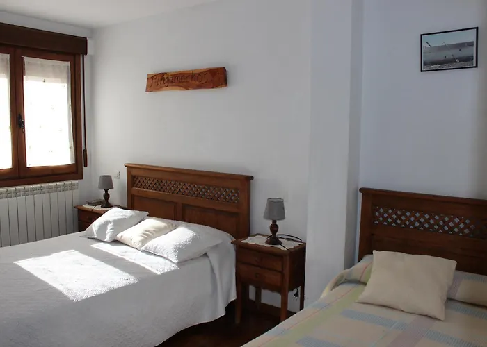 컨트리하우스 La Chimenea De Soria I Y I I *