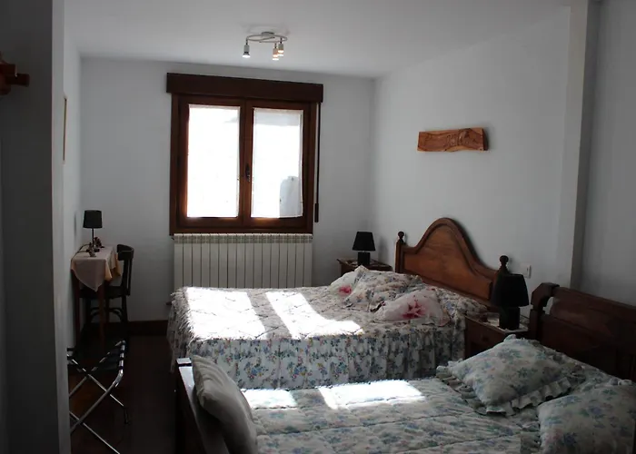 La Chimenea De Soria I Y I I 컨트리하우스 Espeja de San Marcelino