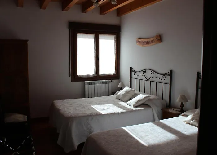 컨트리하우스 La Chimenea De Soria I Y I I Espeja de San Marcelino